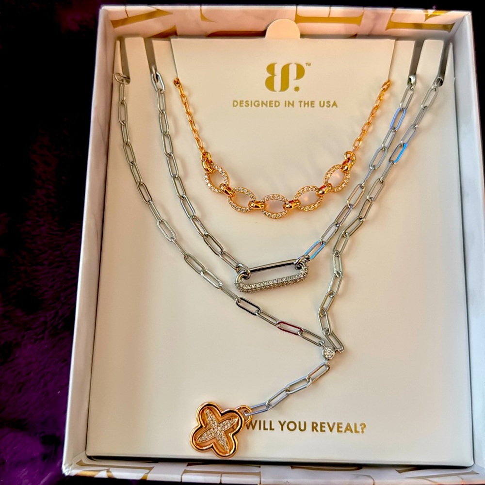 BP luxe layer necklaces silver rg Style and grace
